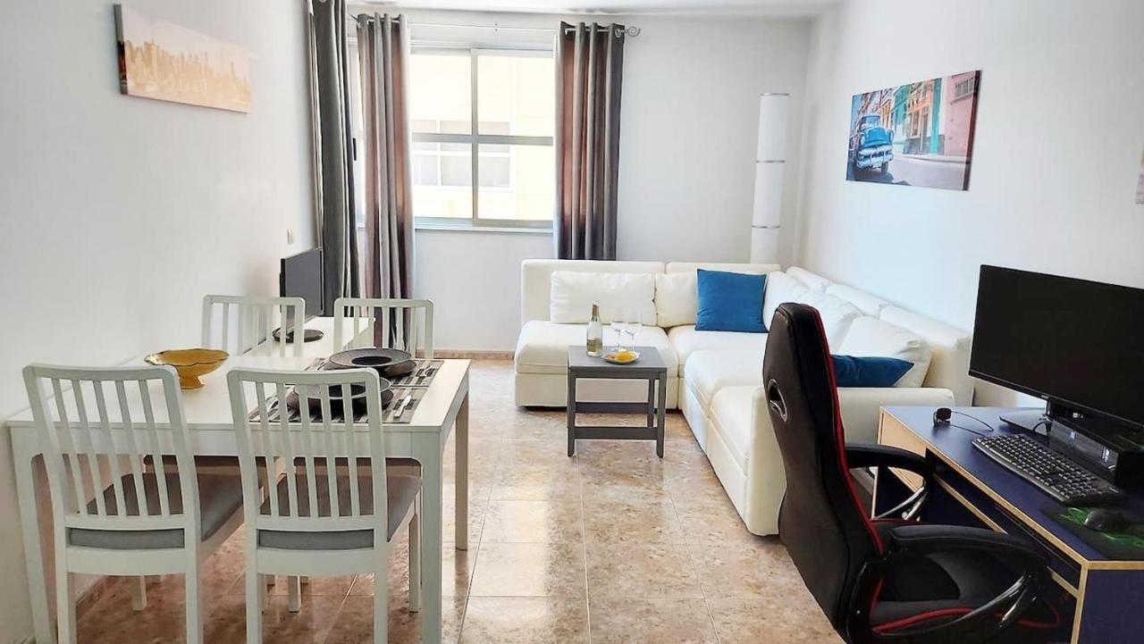 Modern And Centric Apartment With Air Conditioning - By Tenerifehints El Médano Eksteriør billede